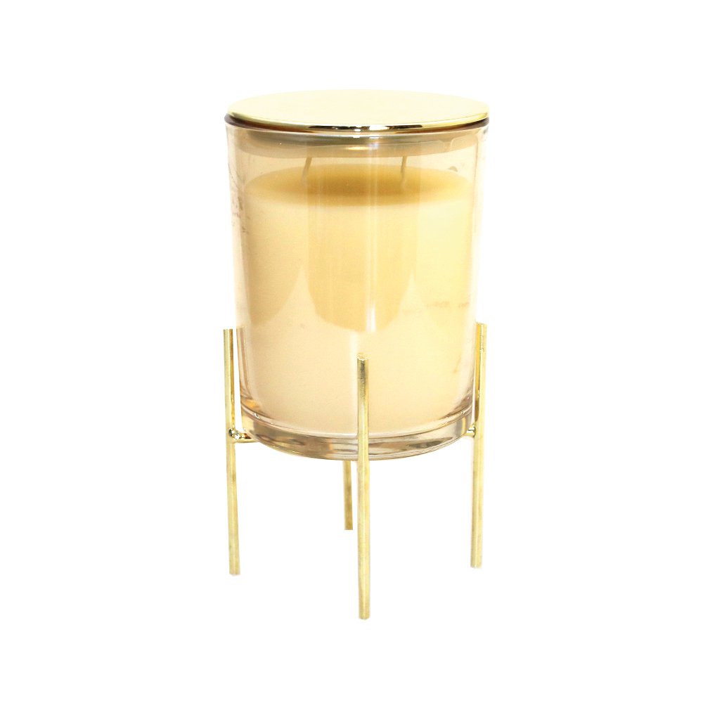 Golden candle with vanilla perfume on a gold metal support 10x10x17.5cm - CozyVibe.eu